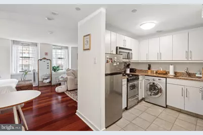 219 S 18th Street #704, Philadelphia, PA 19103 - Photo 8