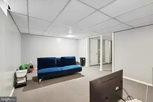 8319 Woolston Ave, Philadelphia, PA 19150 - Photo 22