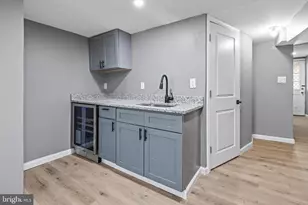 5325 Kershaw St, Philadelphia, PA 19131 - Photo 12