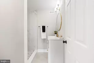 2571 Coral St, Philadelphia, PA 19125 - Photo 32