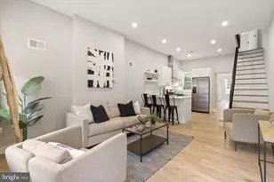 2571 Coral St, Philadelphia, PA 19125 - Photo 8