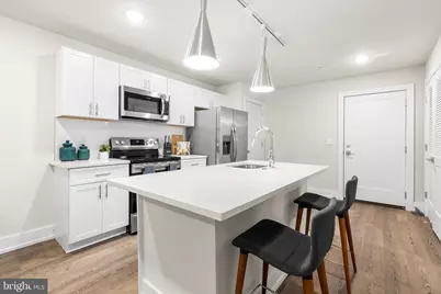 214 Vine Street #202, Philadelphia, PA 19106 - Photo 2