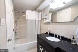 1308 S 7th St, Philadelphia, PA 19147 - Photo 12