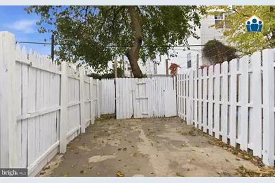 2625 Braddock Street, Philadelphia, PA 19125 - Photo 2