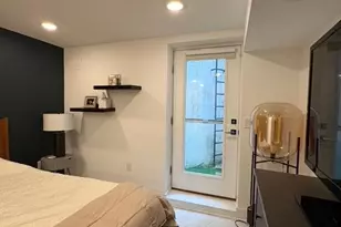 2006 Cambridge St, Philadelphia, PA 19130 - Photo 14