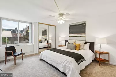 604 S Washington Square #105, Philadelphia, PA 19106 - Photo 14