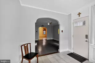 2919 Robbins Ave, Philadelphia, PA 19149 - Photo 4