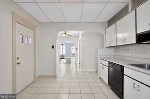 2919 Robbins Ave, Philadelphia, PA 19149 - Photo 16