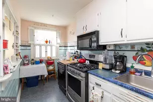 226 Benner St, Philadelphia, PA 19111 - Photo 2