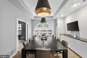 1425 Locust St, Philadelphia, PA 19102 - Photo 14