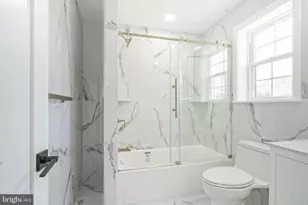 1145 Tasker St, Philadelphia, PA 19148 - Photo 18