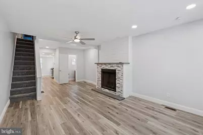 408 Durfor Street, Philadelphia, PA 19148 - Photo 2