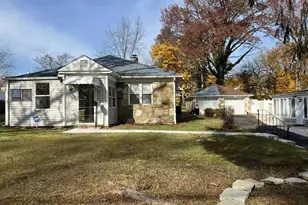 8714 Verree Rd, Philadelphia, PA 19115 - Photo 2