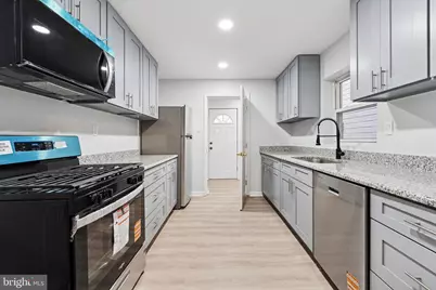 2420 Federal Street, Philadelphia, PA 19146 - Photo 6