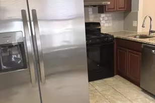 533 Robbins St, Philadelphia, PA 19111 - Photo 12