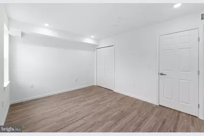 913 N 43rd Street, Philadelphia, PA 19104 - Photo 36