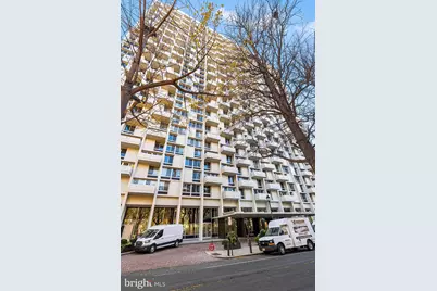 604 S Washington Square #1106, Philadelphia, PA 19106 - Photo 24