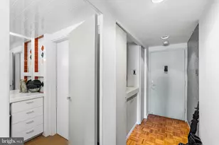 604 S Washington Square, Philadelphia, PA 19106 - Photo 16