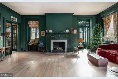 8221 Seminole Street, Philadelphia, PA 19118 - Photo 4