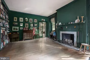 8221 Seminole St, Philadelphia, PA 19118 - Photo 6