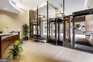 1326 Spruce St, Philadelphia, PA 19107 - Photo 36