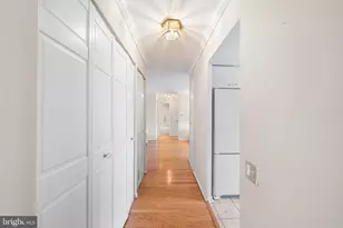 1326 Spruce St, Philadelphia, PA 19107 - Photo 22