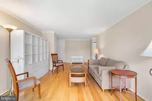 1326 Spruce St, Philadelphia, PA 19107 - Photo 6