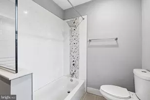 1214 S 21st St, Philadelphia, PA 19146 - Photo 16