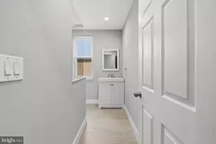 1214 S 21st St, Philadelphia, PA 19146 - Photo 14