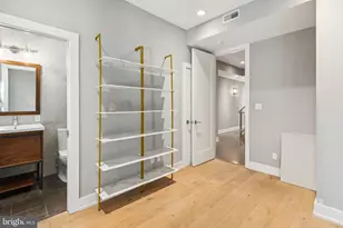 719 S 20th St, Philadelphia, PA 19146 - Photo 6