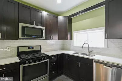 2633 Tasker Street, Philadelphia, PA 19145 - Photo 8
