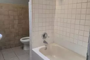 556 N Wanamaker St, Philadelphia, PA 19131 - Photo 12