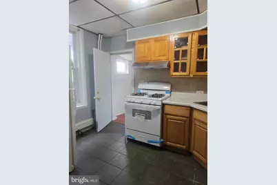 556 N Wanamaker Street, Philadelphia, PA 19131 - Photo 6