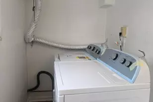 556 N Wanamaker St, Philadelphia, PA 19131 - Photo 8