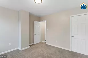 2528 Collins St, Philadelphia, PA 19125 - Photo 6