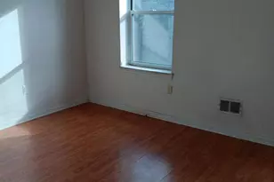 1611 Christian St, Philadelphia, PA 19146 - Photo 4