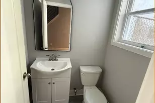 1931 Montrose St, Philadelphia, PA 19146 - Photo 10