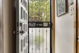 607 Catharine St, Philadelphia, PA 19147 - Photo 2