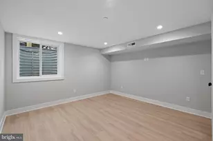 1125 Crease St, Philadelphia, PA 19125 - Photo 26