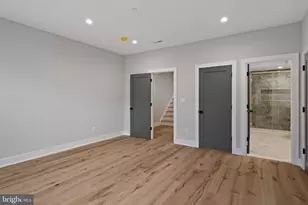 1125 Crease St, Philadelphia, PA 19125 - Photo 32