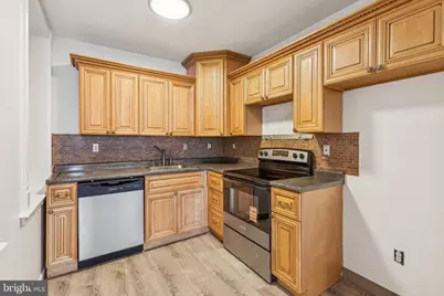 1444 N Perth Street, Philadelphia, PA 19122 - Photo 8