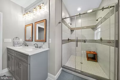 2247 Wilder Street, Philadelphia, PA 19146 - Photo 30