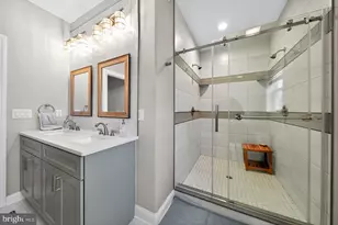 2247 Wilder St, Philadelphia, PA 19146 - Photo 30