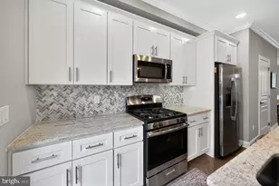 2247 Wilder St, Philadelphia, PA 19146 - Photo 12