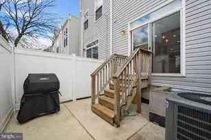 2247 Wilder St, Philadelphia, PA 19146 - Photo 34