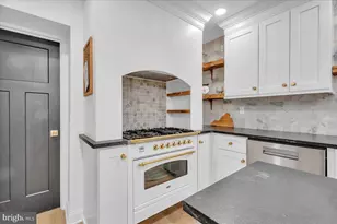 858 Perkiomen St, Philadelphia, PA 19130 - Photo 6