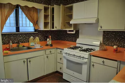 2630 S Hutchinson Street, Philadelphia, PA 19148 - Photo 6