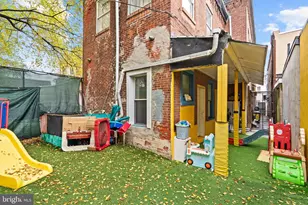 4830 Longshore Ave, Philadelphia, PA 19135 - Photo 16