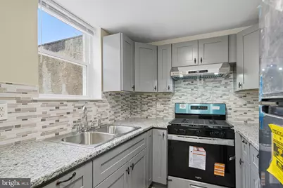 1519 W Thompson Street, Philadelphia, PA 19121 - Photo 12