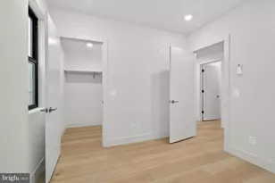 2007 Cambridge St, Philadelphia, PA 19130 - Photo 20